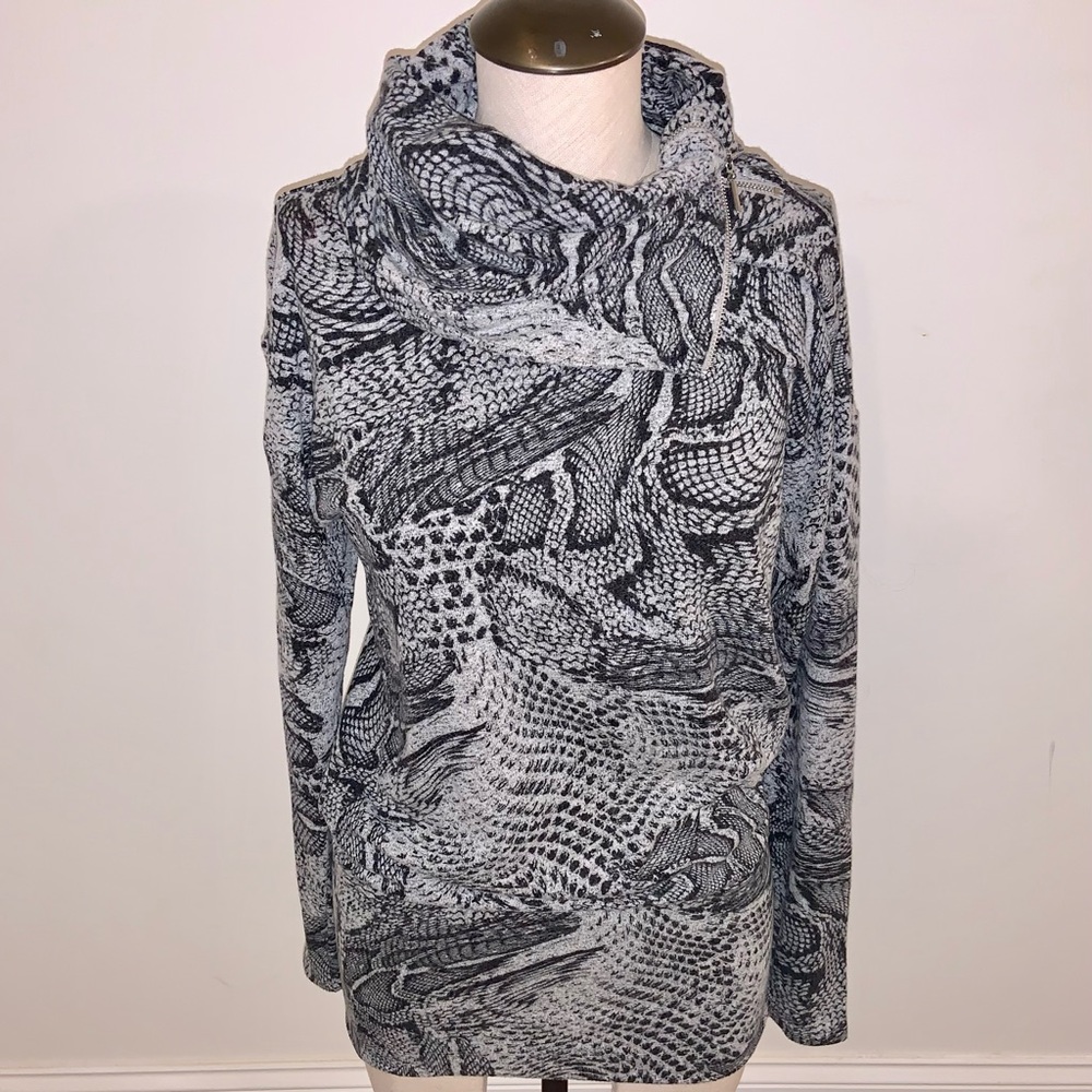 WHBM White House Black Market Cowl Neck Gray Snake Print Sweater Tunic XS